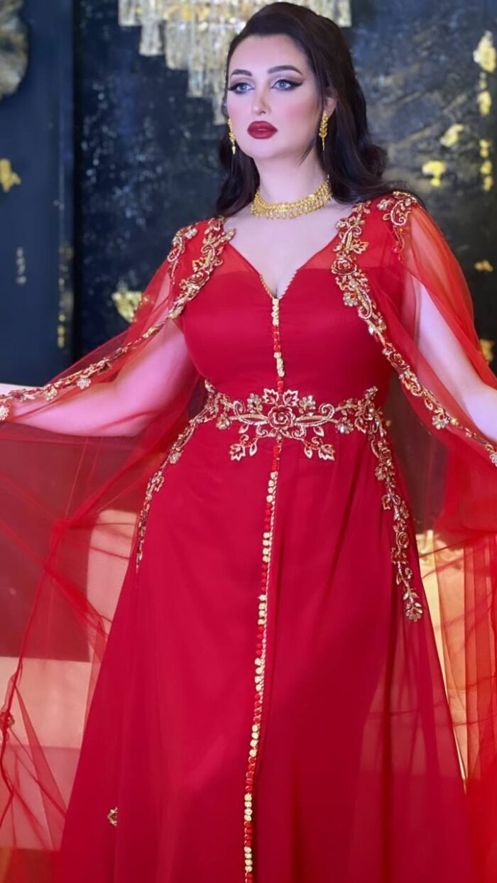 ⁦Whispering Bridal Dress - Red⁩ - الصورة ⁦1⁩